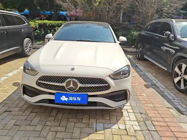 Mercedes-Benz C-Class — Фото автомобиля 2