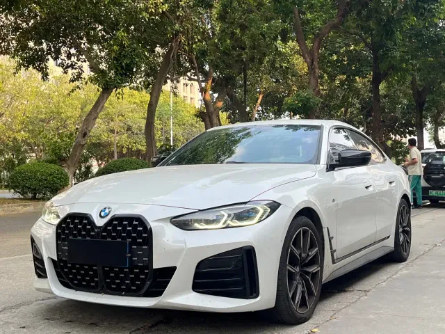 Фотография автомобиля — BMW 4 Series