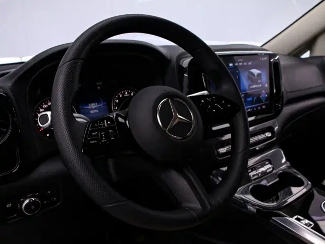 Mercedes-Benz Vito — Фото автомобиля 7