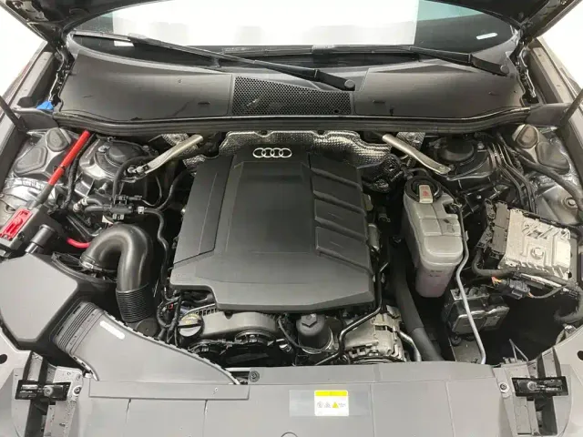 Audi A6L — Фото автомобиля 21