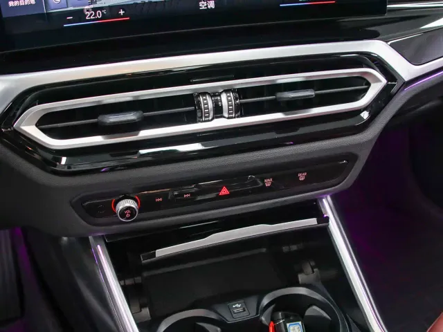BMW 3 Series — Фото автомобиля 10