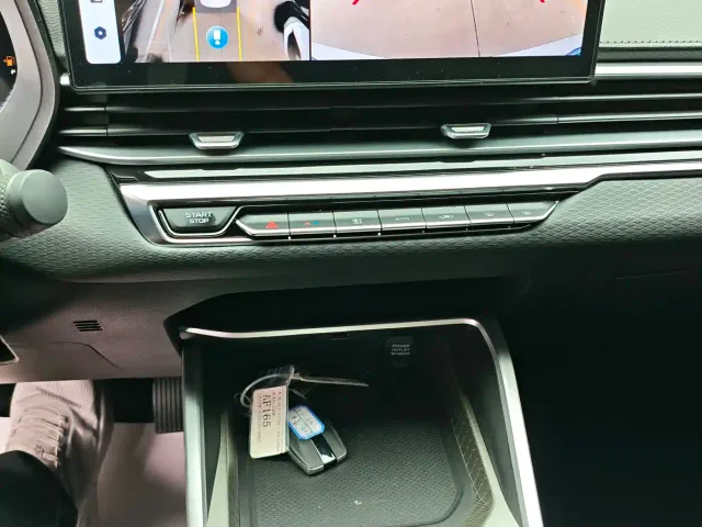Geely Emgrand — Фото автомобиля 15