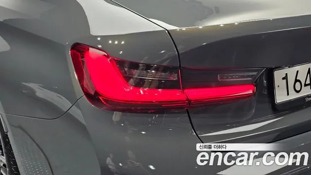 BMW 3-Series 3 серия (G20) 320i M Sport — Фото автомобиля 22