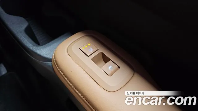 Hyundai Santa Fe MX5 — Фото автомобиля 18
