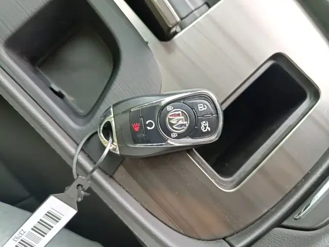 Buick LaCrosse — Фото автомобиля 8