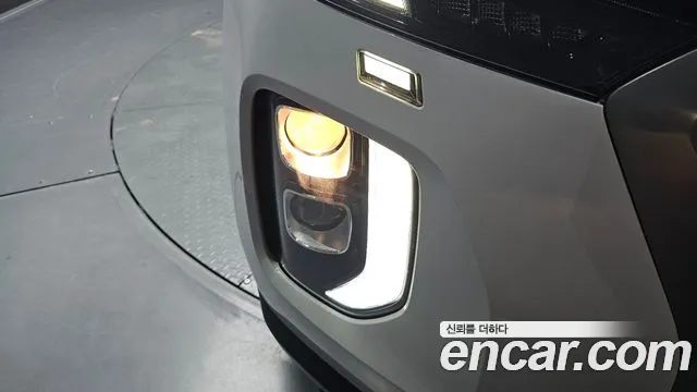 Hyundai Palisade Palisade Дизель 2.2 2WD — Фото автомобиля 22