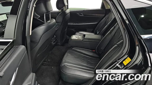 Genesis G80 Бензин 3.5 Turbo 2WD — Фото автомобиля 12
