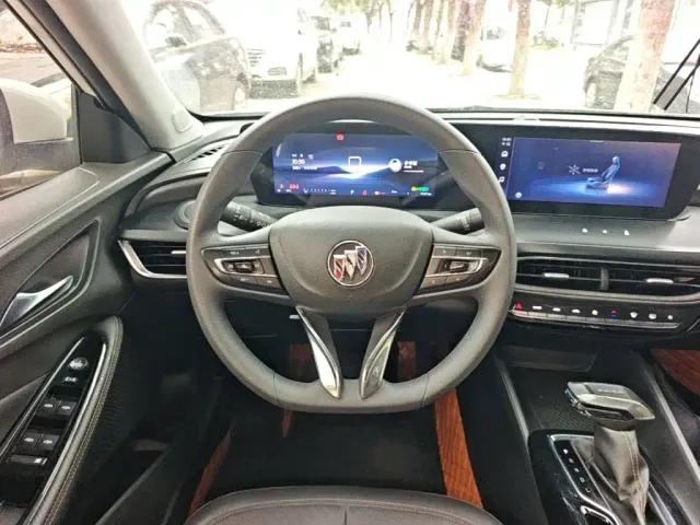 Buick Verano — Фото автомобиля 10