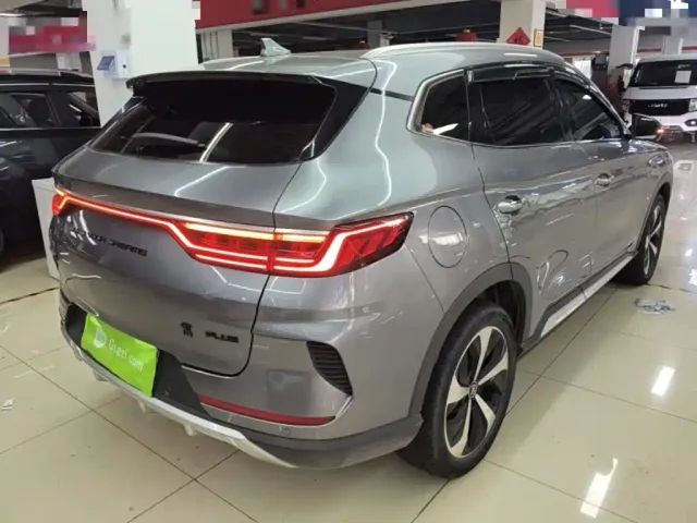 BYD Song PLUS PHEV 2021 EV Premium Model — Фото автомобиля 6