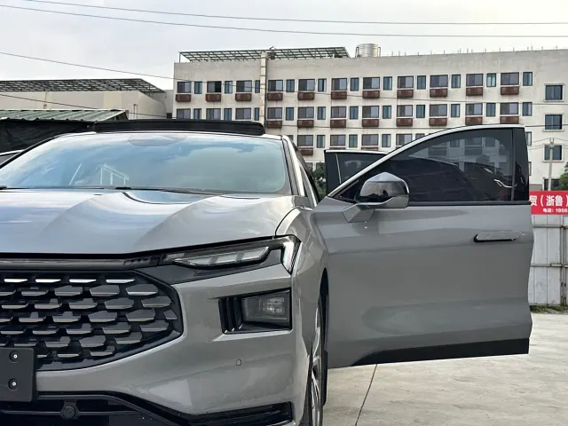 Ford Mondeo — Фото автомобиля 18