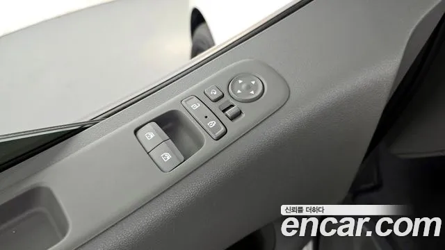Hyundai Staria — Фото автомобиля 30