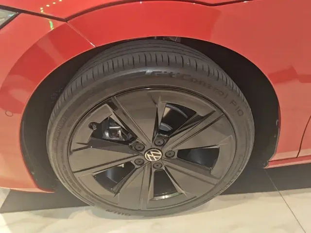 Volkswagen Lamando 2025 Lamando L 2.0T Base — Фото автомобиля 22