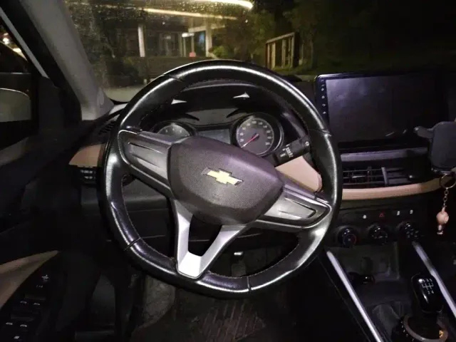Chevrolet Cavalier — Фото автомобиля 6