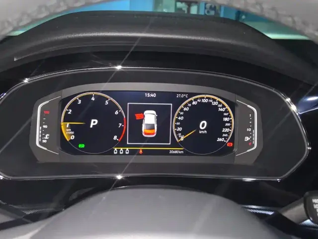 Volkswagen Passat — Фото автомобиля 14