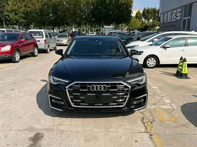 Audi A6L — Фото автомобиля 2