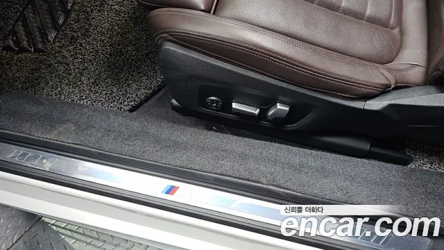 BMW 4 Series G22 — Фото автомобиля 29