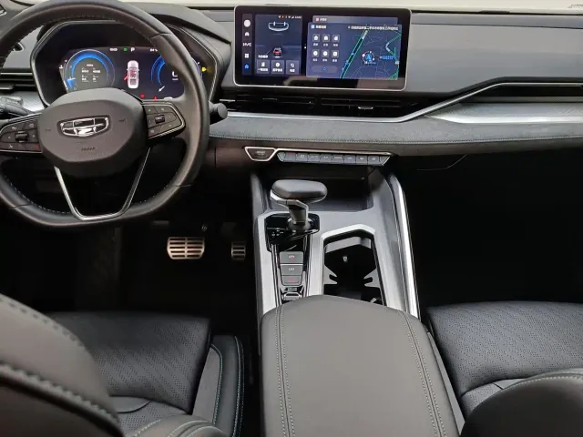 Geely Xingrui — Фото автомобиля 9