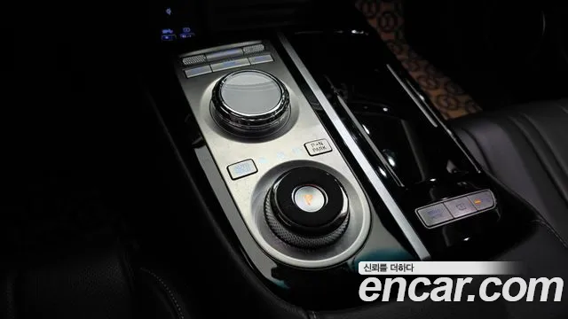 Genesis G80 RG3 — Фото автомобиля 12