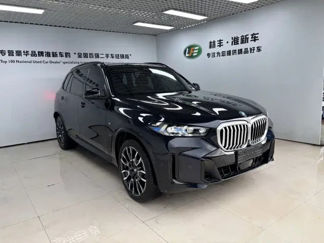 BMW X5 — Фото автомобиля 4