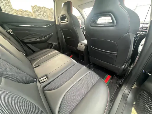 Changan Oushang X5 — Фото автомобиля 9
