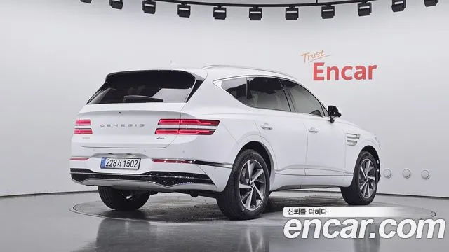 Genesis GV80 — Фото автомобиля 2