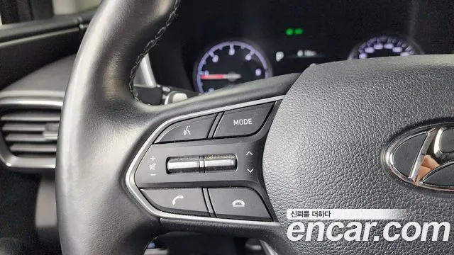Hyundai Santafe Новый Santa Fe Дизель 2.2 4WD — Фото автомобиля 16