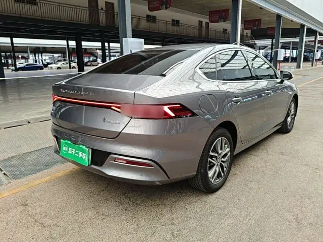 BYD Qin PLUS — Фото автомобиля 6