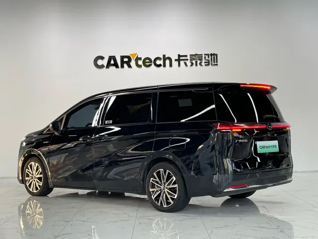 GAC Trumpchi E8 — Фото автомобиля 3