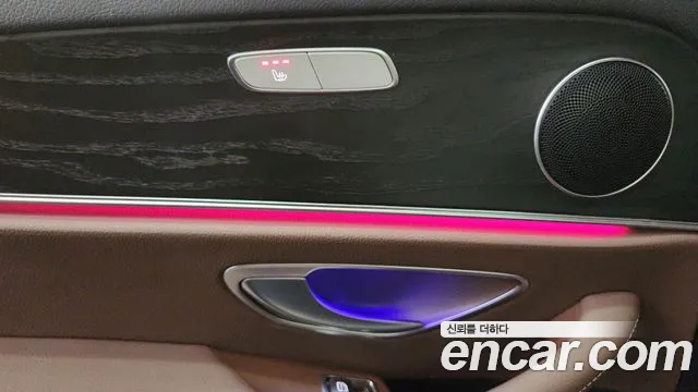 Mercedes-Benz E-Class W213 — Фото автомобиля 16