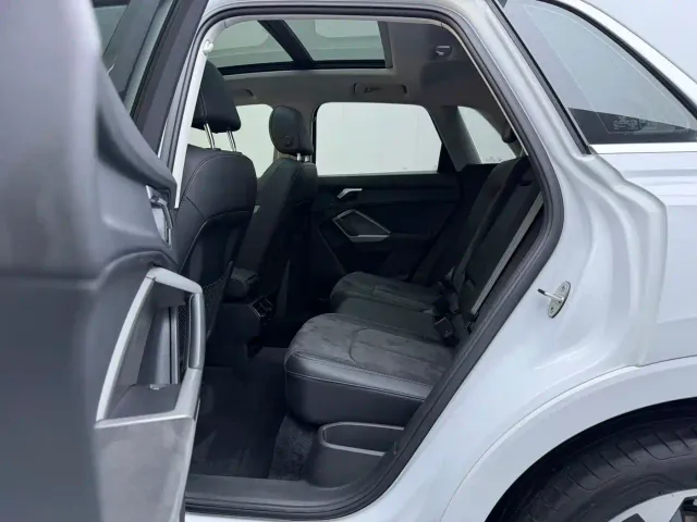 Audi Q3 — Фото автомобиля 9