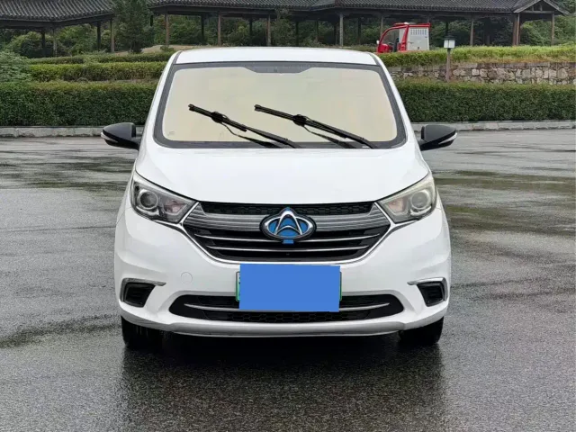 Changan Oshan A600EV — Фото автомобиля 2