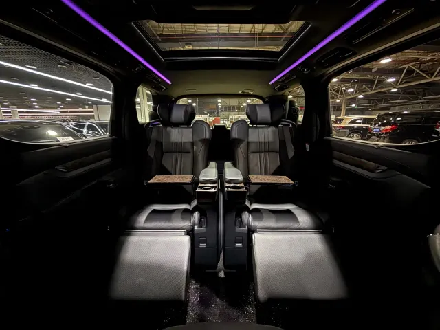 Toyota Alphard — Фото автомобиля 14