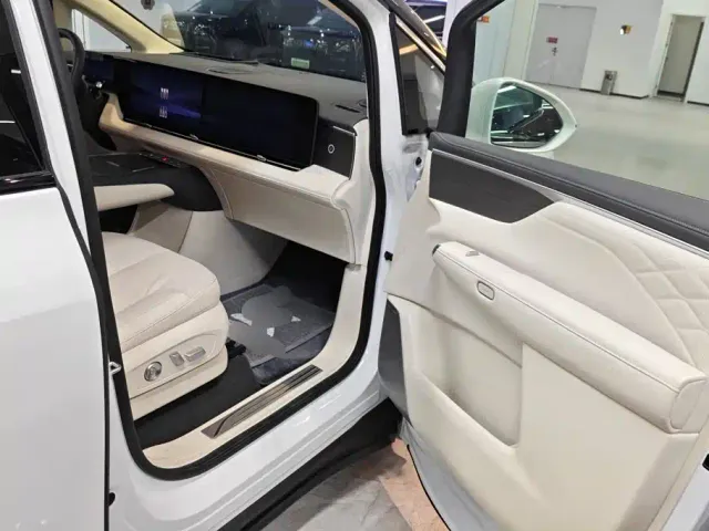 Buick Zhijing Shijia — Фото автомобиля 8