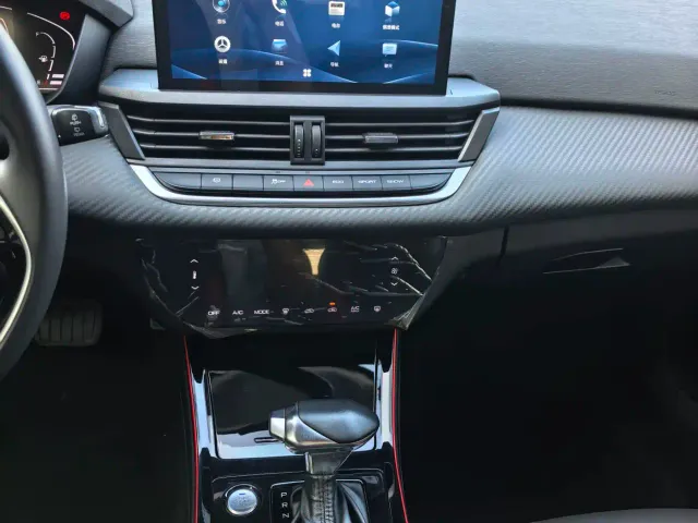Dongfeng Yixuan GS — Фото автомобиля 14