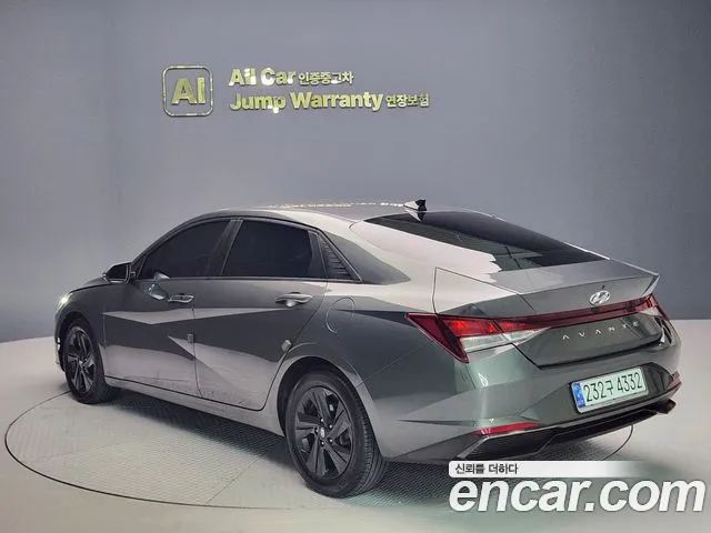 Hyundai Avante CN7 — Фото автомобиля 2