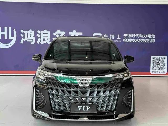 Toyota Sienna — Фото автомобиля 2