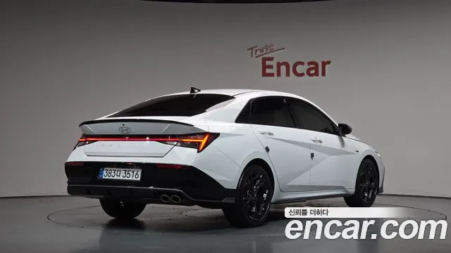 Hyundai Avante CN7 — Фото автомобиля 2