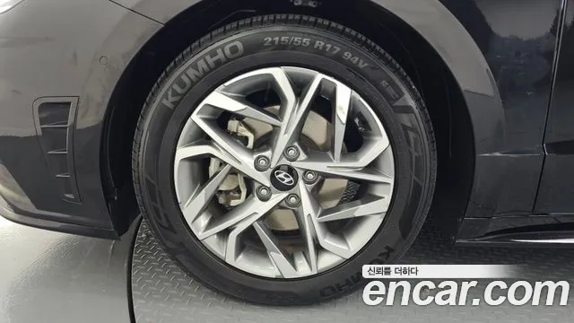 Hyundai Sonata — Фото автомобиля 5
