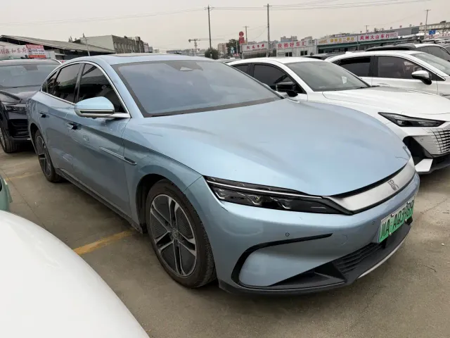 BYD Han — Фото автомобиля 3