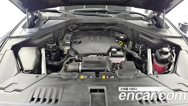 Genesis GV80 2.5T Бензин AWD — Фото автомобиля 5