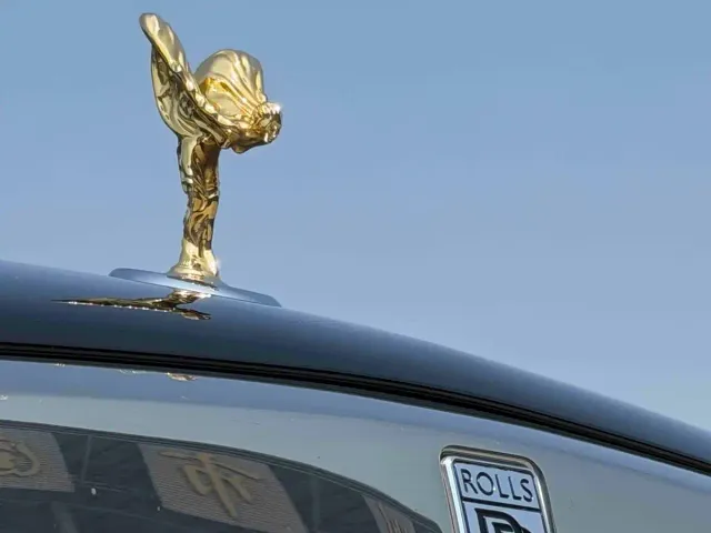 Rolls-Royce Cullinan — Фото автомобиля 14