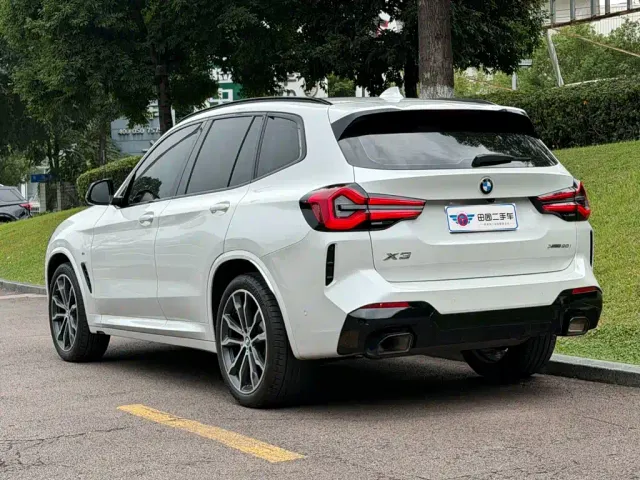BMW X3 — Фото автомобиля 4