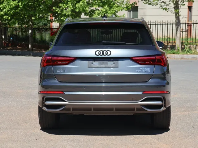Audi Q3 — Фото автомобиля 5