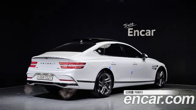 Genesis G80 Бензин 3.5 турбо AWD — Фото автомобиля 2
