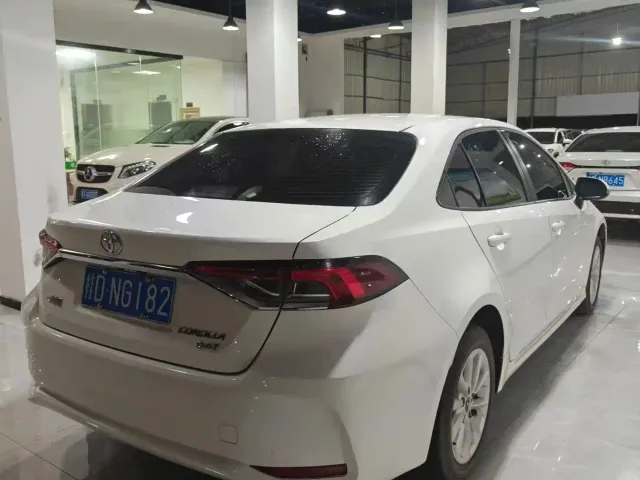 Toyota Corolla — Фото автомобиля 8