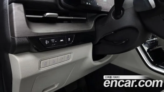Kia Canival Carnival 4 поколение Бензин 7 мест Signature — Фото автомобиля 30