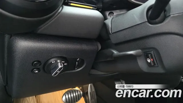 Mini Cooper Convertible — Фото автомобиля 29