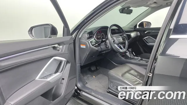 Audi Q3 40 TFSI quattro — Фото автомобиля 12