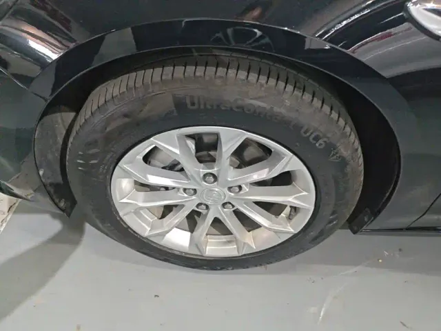 Buick LaCrosse — Фото автомобиля 22