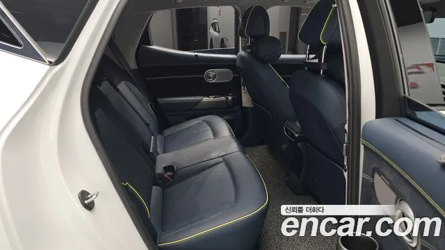 Genesis GV60 — Фото автомобиля 18